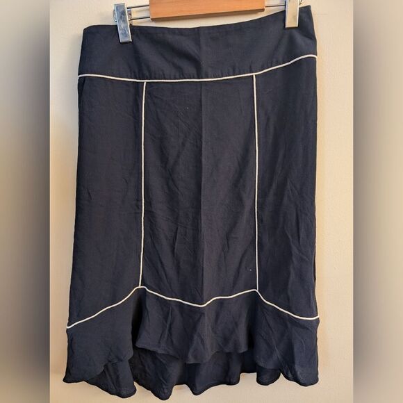 Navy tank top and hi-low midi skirt , 2 piece set, white detailing size S - Picture 3 of 4